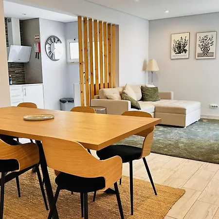 Apartmán T2 Vista Mar - Ac Wifi Com 2 Casas De Banho