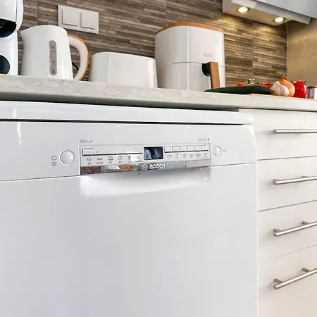 公寓 T2 Vista Mar - Ac Wifi Com 2 Casas De Banho